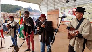 Estrellita Errante - Grupo Azabache Carranga en vivo