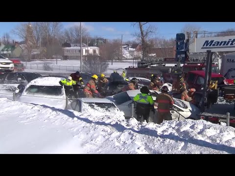 Whiteout conditions lead to 200 vehicles involved in pileup near Montreal