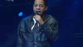 THE PASADENAS  RIDING ON A TRAIN  LIVE