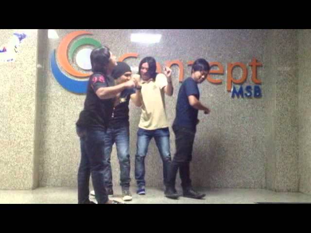 setia band cerita hahahihi video clip class=