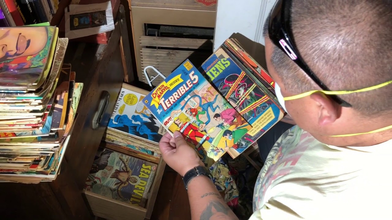 Storage Wars We just found 2000 12 cent Comics in a House Superman Batman