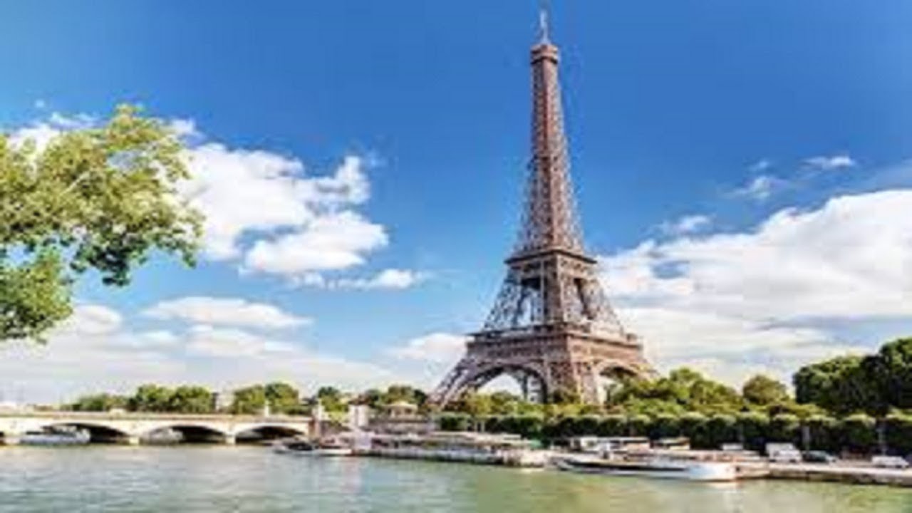 The Eiffel tower pairs in France best cheap places to ...