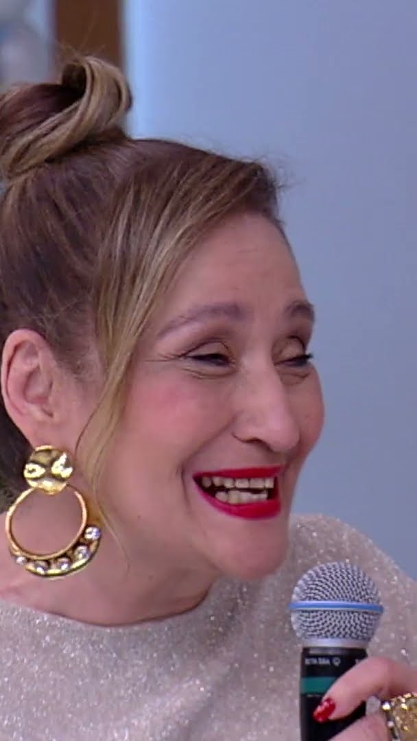 Sonia Abrão fala do netinho: “Meu presente de Natal antecipado”