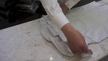 How to fold a shirt for packing so it doesn't wrinkle