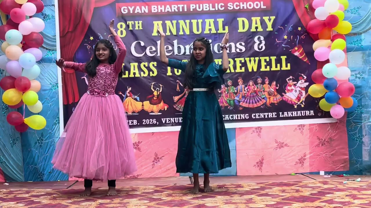 चुनरी जयपुर से मंगाई || Annual function ||Performance by school girls