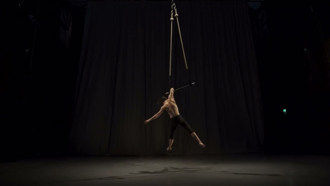 Joe Coward-Single Point Trapeze