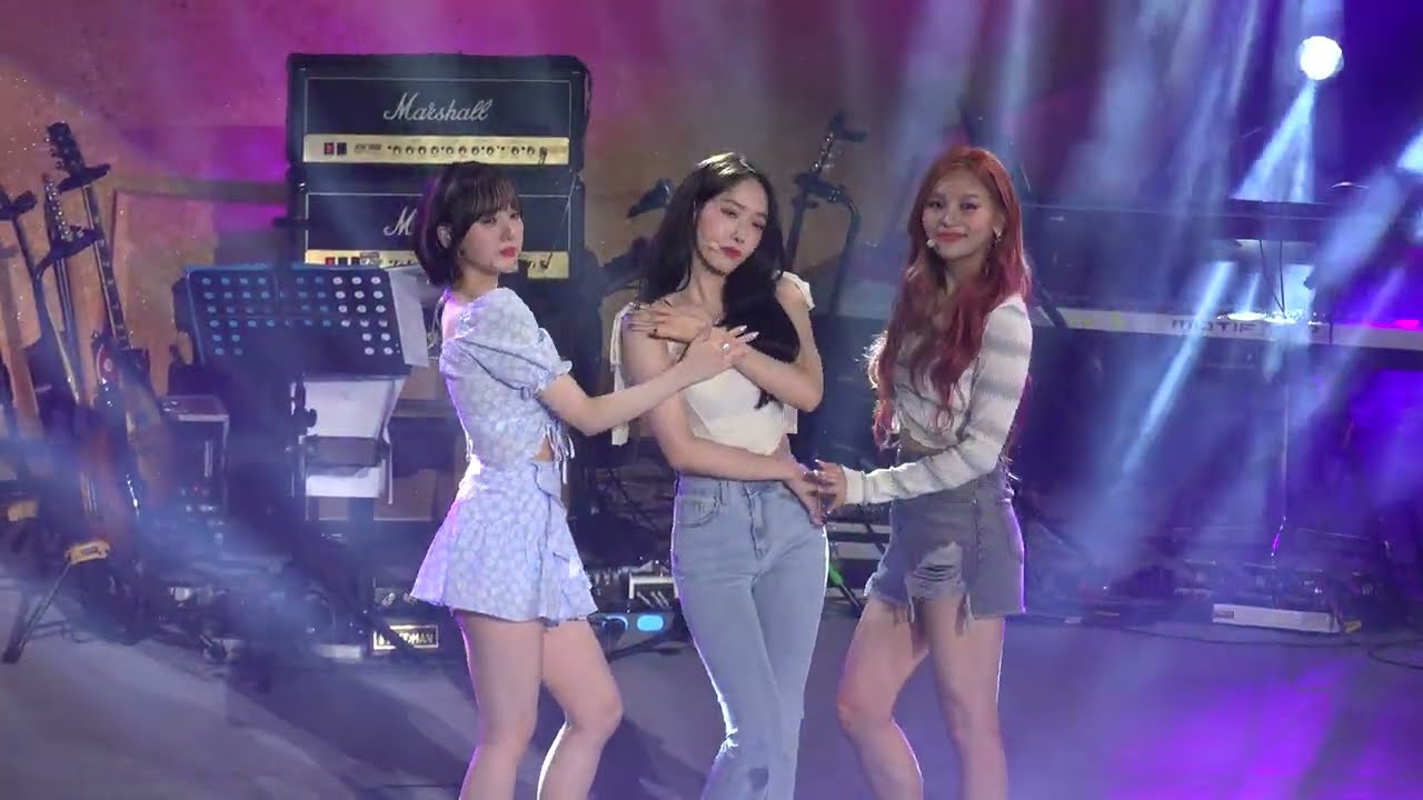 [4K] 220604 VIVIZ (비비지) - BOP BOP!