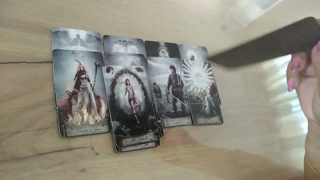 Кого обича💞кого не може да забрави намисления от вас чивек