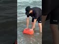 Waterproof bag keeps everything safe and dry. WA+8613313708068，mail: raelei1215@outlook.ِcom