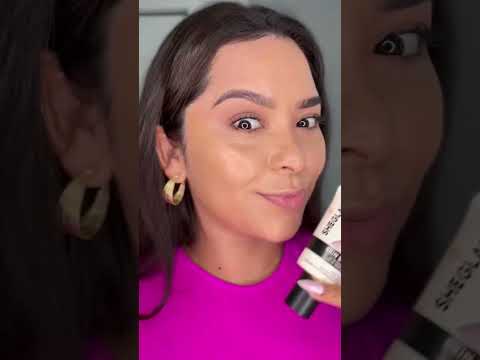 Logra un acabado impecable y natural con la nueva base Skin Sync Satin de SHEGLAM . Con 36 tonos