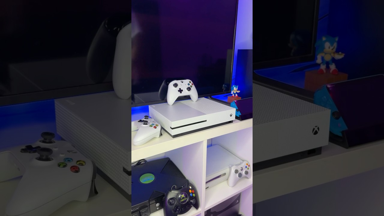 ⁣XBOX ONE S launch ❎ #asmr #xbox #xboxone #xboxones #gaming #startup #laughing #microsoft #usa
