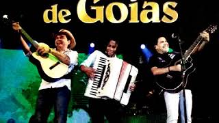 Meninos de Goiás ft. André &amp; Adriano - Menina de Família (Ao Vivo)
