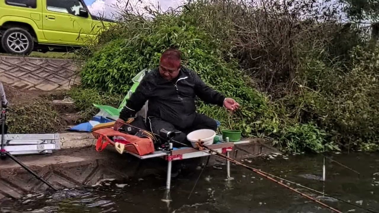 福岡県 遠賀川本流にてへら鮒釣り