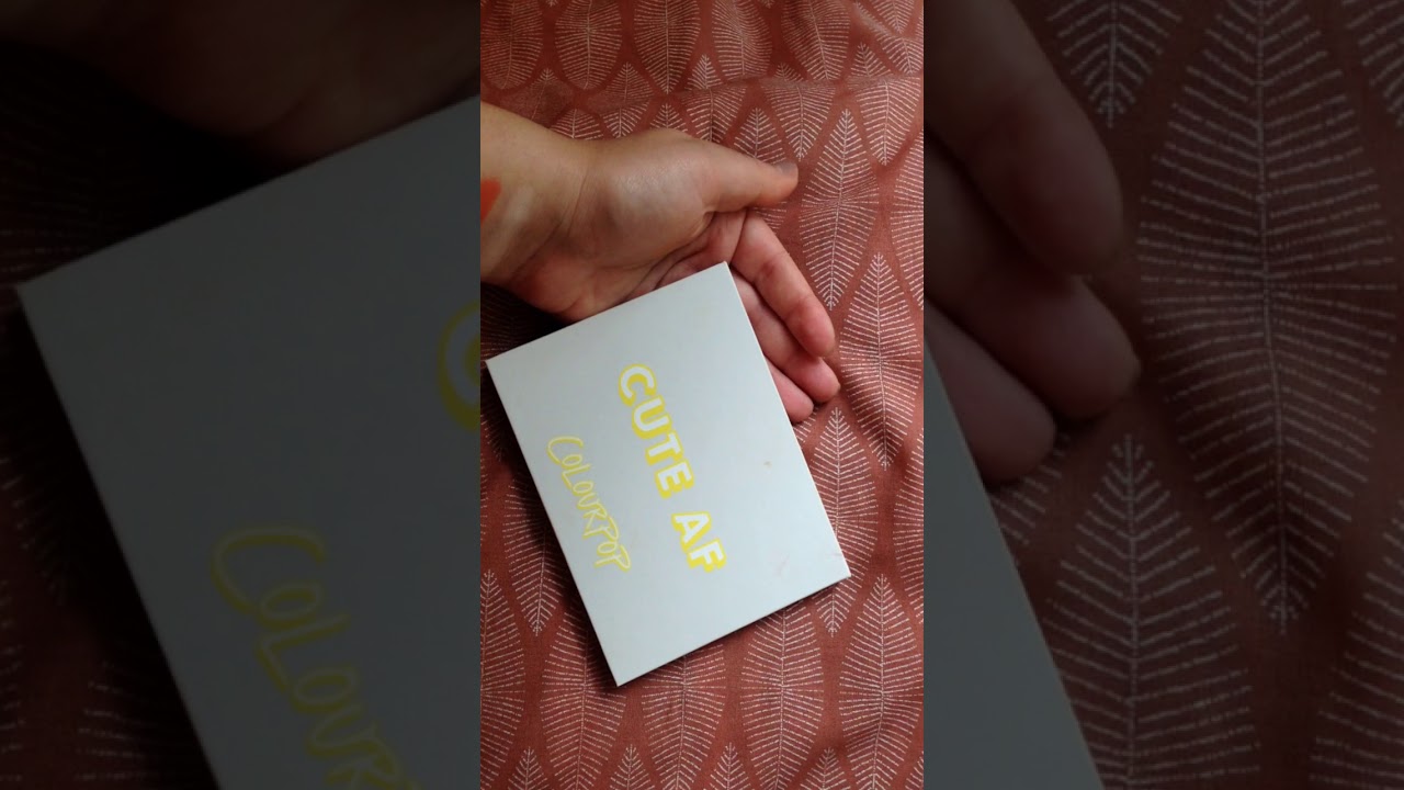 Colourpop Yes Please Palette