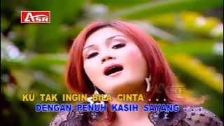 Untukmu rembulan Voc: mega mustika