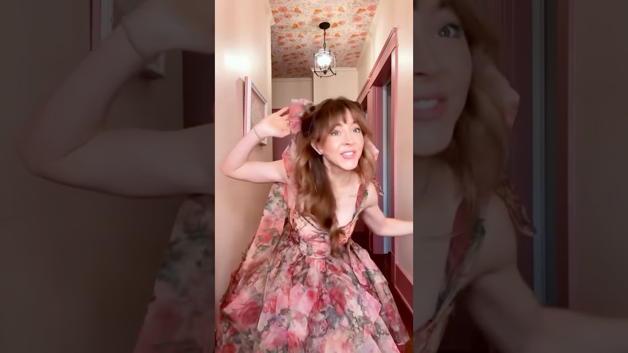 These Fanciful Doll Dresses made me feel like a real life princess. And they have matching bows!!!