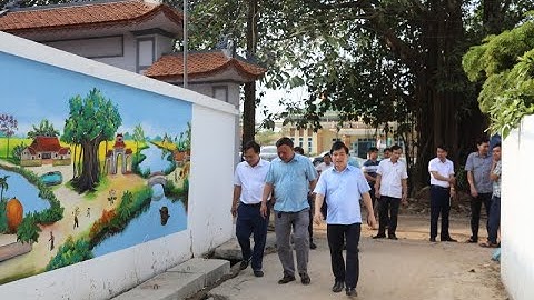 VIDEO:Phó Chủ tịch UBND huyện nghe báo cáo tiến độ xây dựng mô hình LVHKM thôn Hệ, xã Vĩnh Thịnh