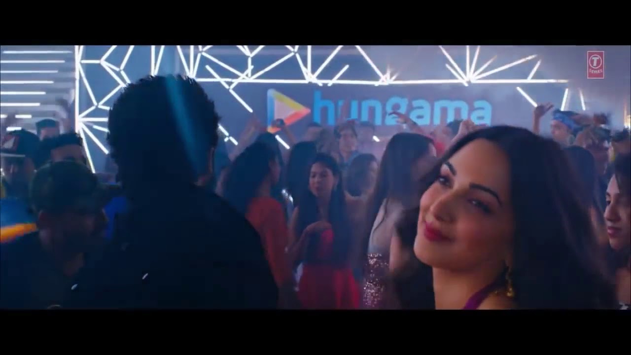 Urvashi urvashi hindi song honey singh Shahid Kapoor