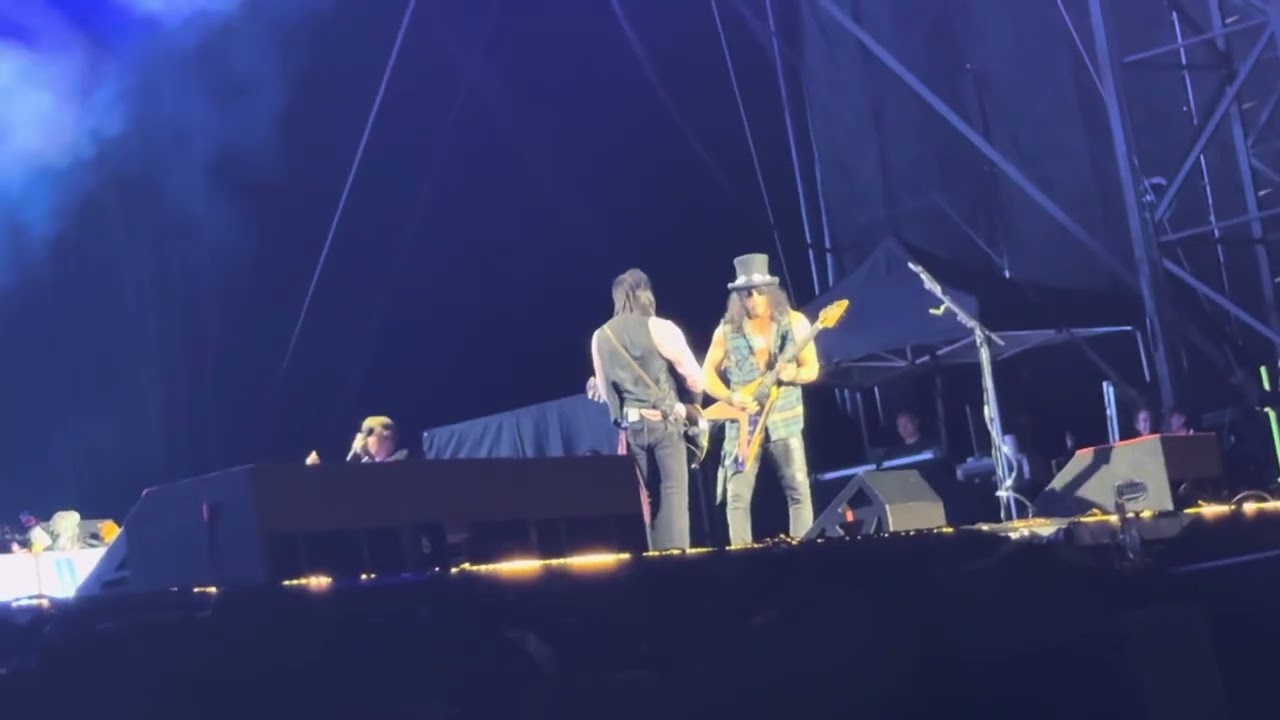 Guns N Roses. Knockin On Heavens Door. 8/11/2025