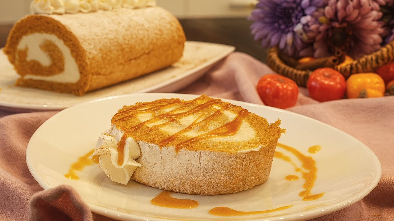 perfect Pumpkin Roll recipe with a rich cream cheese filling