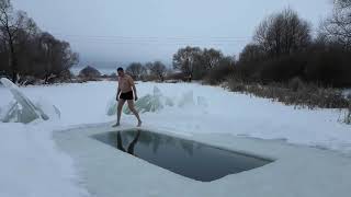 Закаливание  Моржевание.Hardening of the Walrus. Winterswimming.