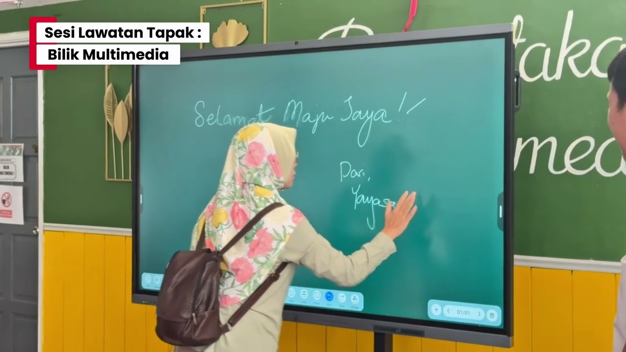 PENYERAHAN SUMBANGAN SEMPENA PROGRAM SEKOLAH ANGKAT MADANI YSD DENGAN KERJASAMA SD GUTHRIE BERHAD