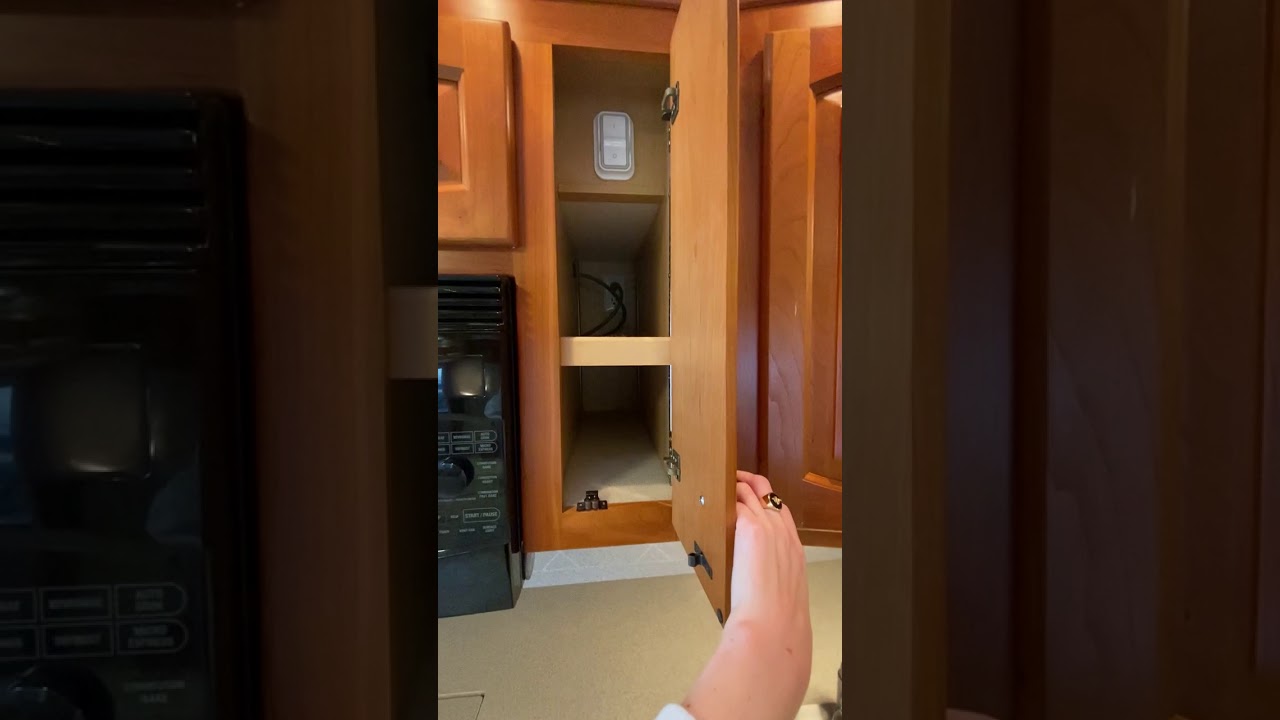 2007 Newmar DUTCH STAR 4320