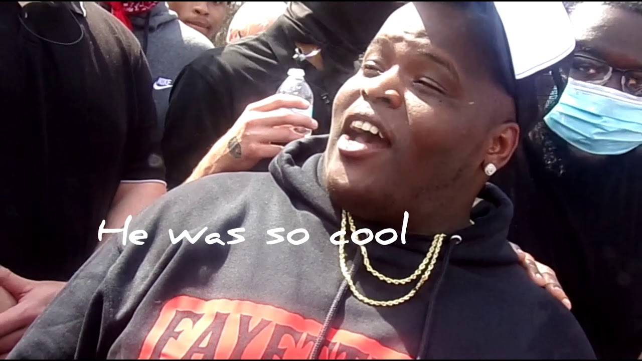 Morray gives back to the community after making it big! He say