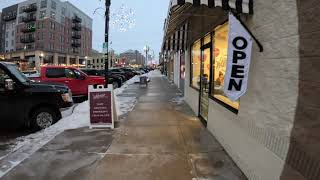 Walking around Downtown Neenah, Wi (silent video)