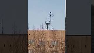 Что это за антенны или излучатели на крыше дома в Аксае - 2?