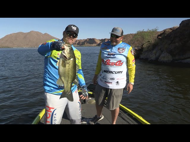 Fishing with Johnny Johnson - Saguaro Lake, AZ - Jon Scooter