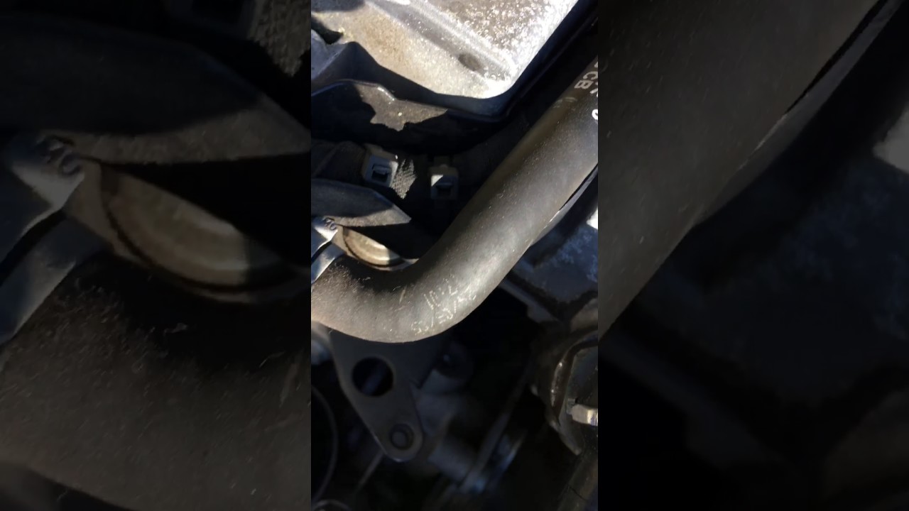 2006 Saab 93 2.0T rough idle, possible vacuum leak sound YouTube