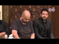 محمد حماقي يستمع للقرآن داخل