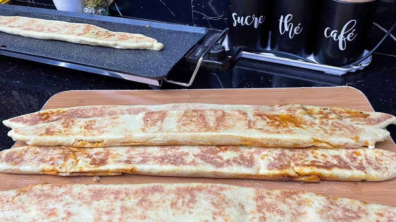 صايمة ومحتارة ضروري تجربيهم لذاذ 😋ساهلين حضريهم دفعة واحدة👌 بدون دلك باكيط معمر بدون فرن 🤗