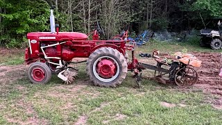 IH farmall 140 transplanting tomatoes cucumbers squash okra jalapeño peppers