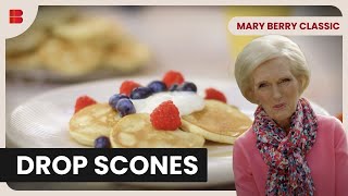 Pancakes Made Easy! - Mary Berry Classic - Cooking Show