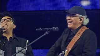 Iwan Fals ft  Denny Caknan Live at 30th Indosiar 2025