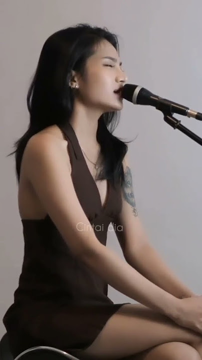 SUARANYA BIKIN BAPER!! Titip Cintaku (H.Ona Sutra) Cover by Latoya De Larasa