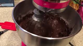 How to make gluten free chocolate cake ...