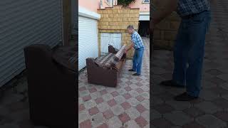 divan reparat