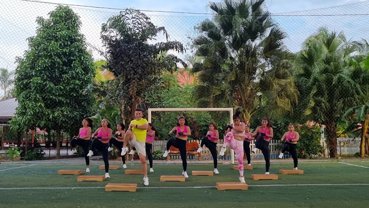 Full Body - Ayahuasca Sport, demonstration class with the Body Fit J&S group' | Jahziel Salas.