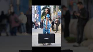Street photography with beautiful girls in Beverly Hills