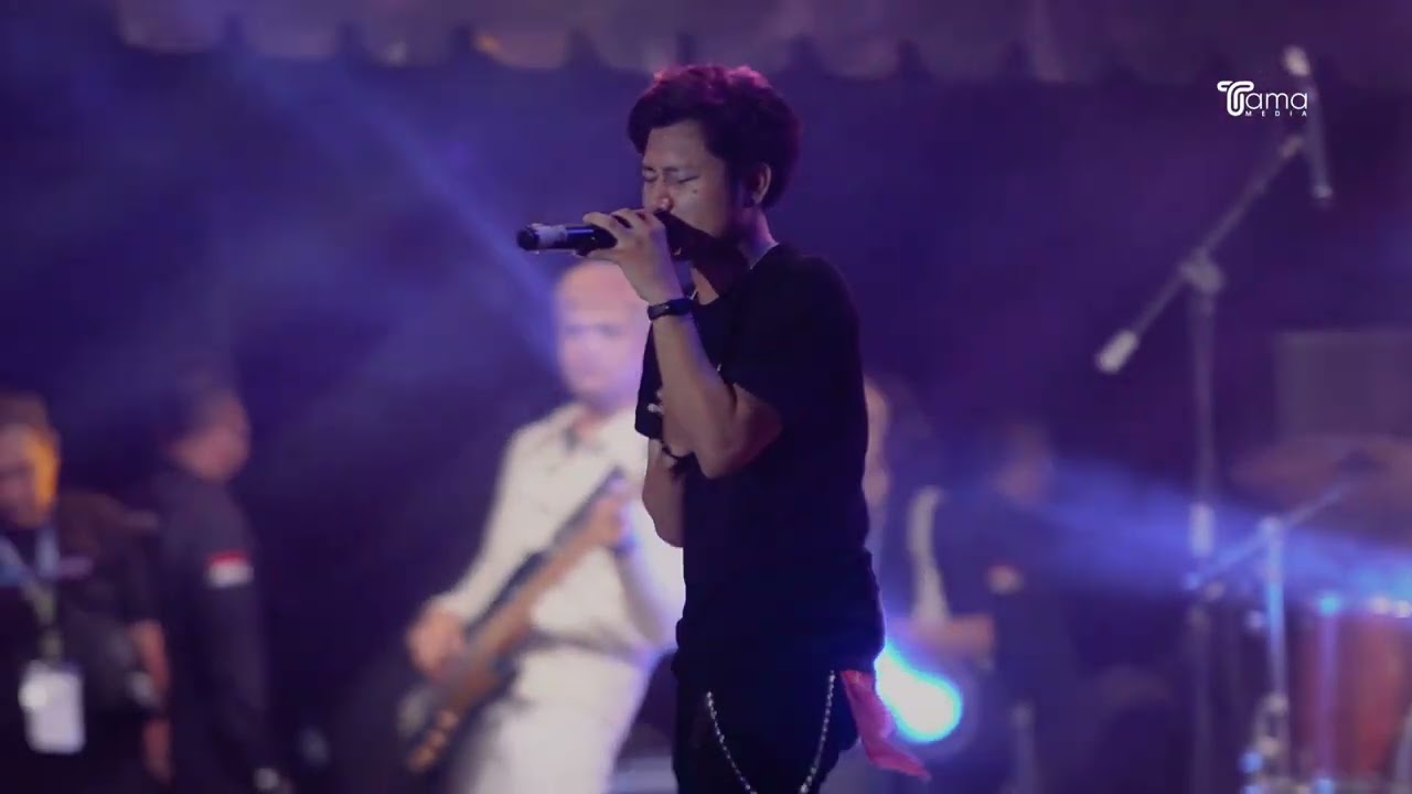 Tyok Satrio - Kedua kali live at connectifest semarang