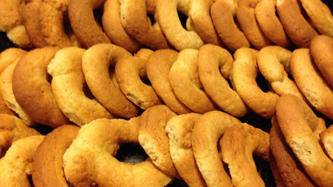Ricetta Biscotti biscottoni leggeri da colazione e inzuppo a ciambella