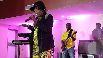 Wow! Evergreen Akosua Agyapong Storm Sunyani With An Epic Performance #ghanamusic #ghanaliveband