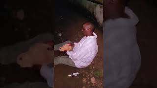 Babangu Ameamua Leo Alalie Matope shorts