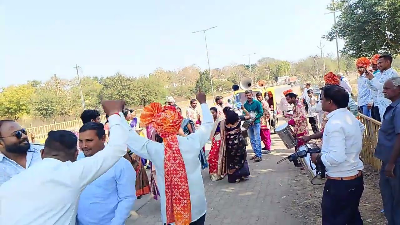  दुर्गेश बैंड पार्टी. शिवाजी चौक वर्धा.  फोन नंबर 7709296389