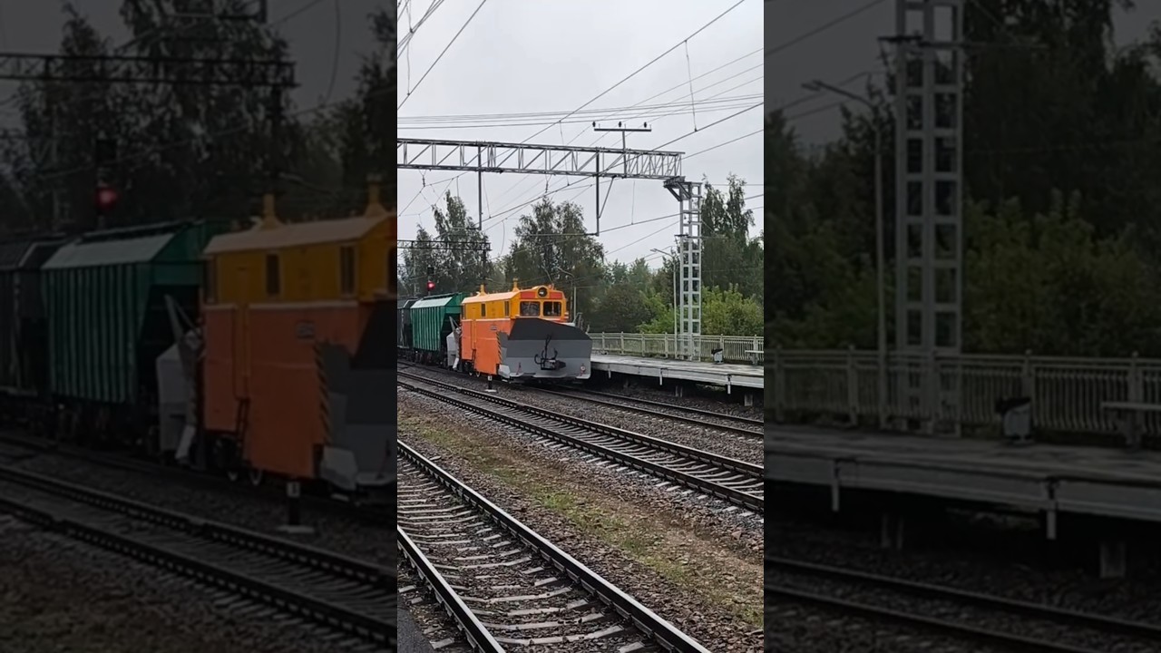 Перегонка! Приветливый электровоз ВЛ10У-701 с перегонкой снегоочистителя СДПМ2-3040 и грузом