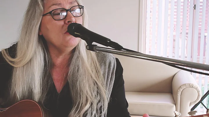 Cathy Cannon - Singer Guitarist