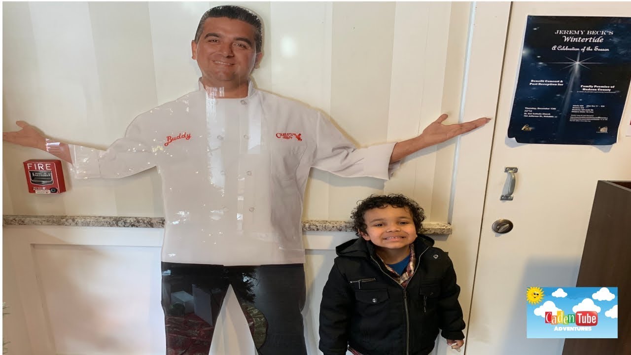 Carlos Bakery Christmas 2018 New York City | Food Review & Tour| Must see!